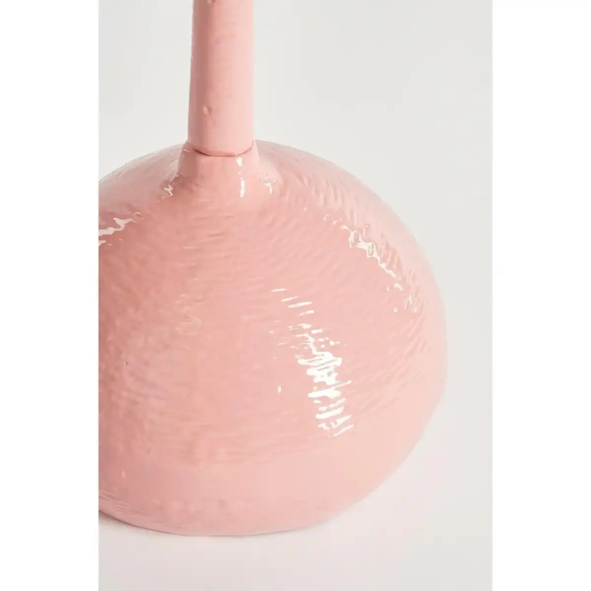 Colin Beistelltisch – H68 x Ø24 cm – Recyceltes Aluminium – 100 % FSC – Hellrosa - HomeDesign Knaus