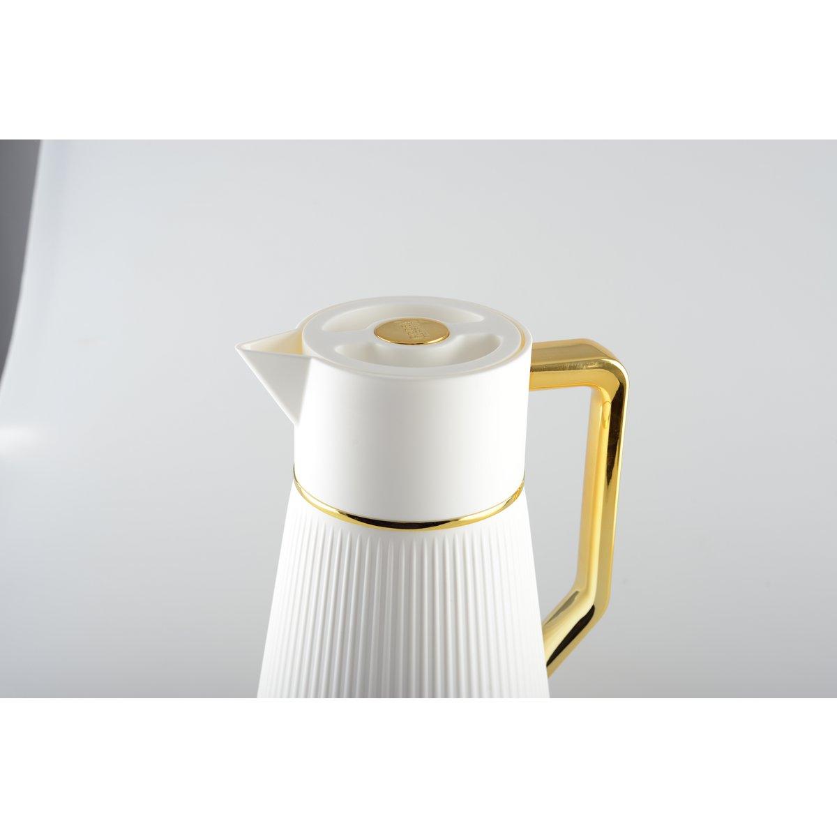 Weiße Kaffeemaschine mit Griffdoree 1l