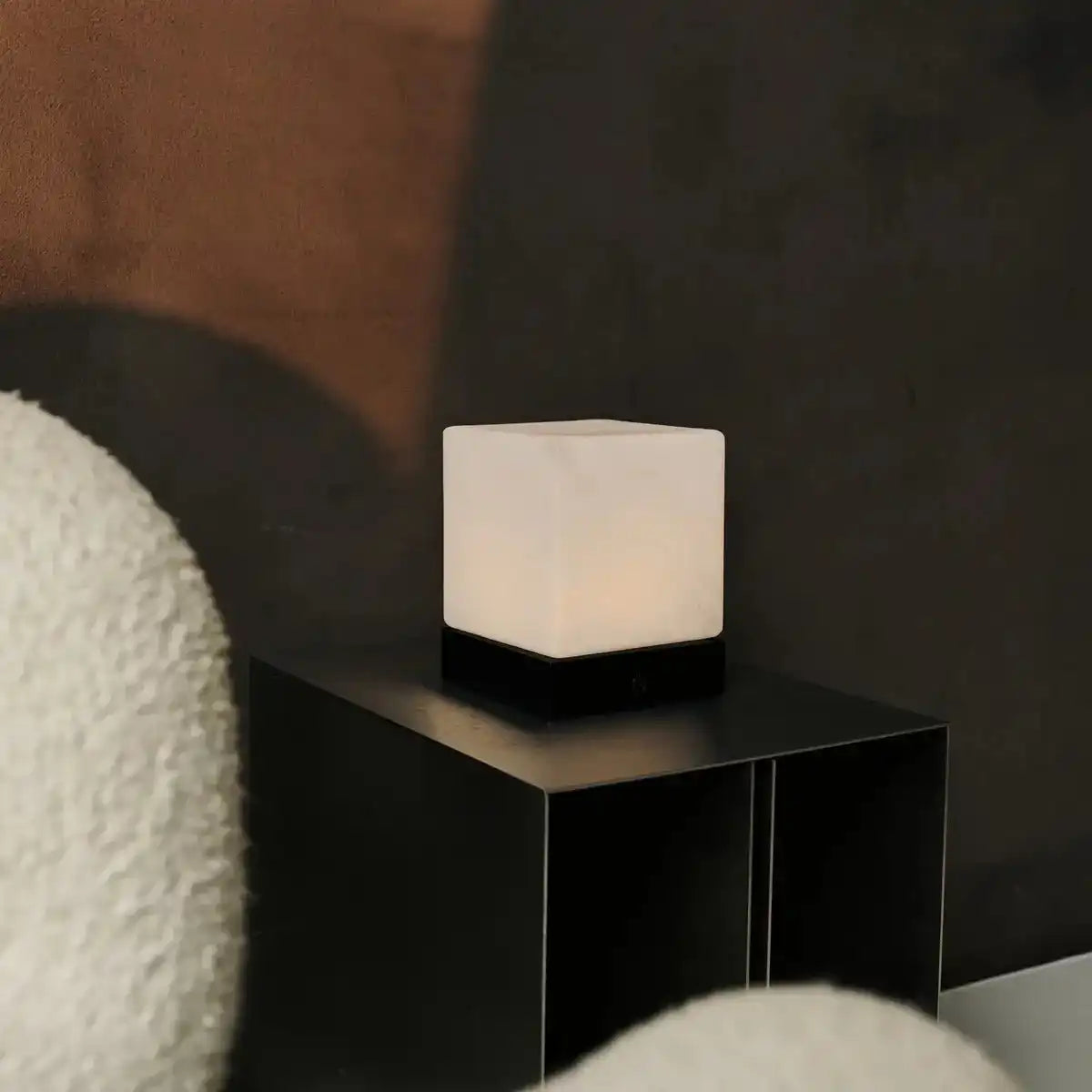 Yce Black Cordless Holzlampe mit gefrorenem Glas-wiederaufladbar, dimmbar, 100-Stunden-Akku
