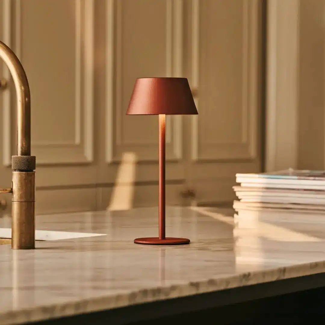 Milou Bronze - Tischlampe ohne Kabel l moderne, Design- und 3 Lichtmodi