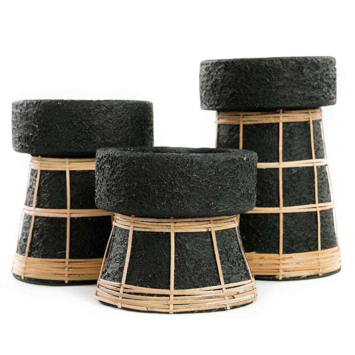 Der Serene Kerzenhalter – Schwarz Natur – L - HomeDesign Knaus