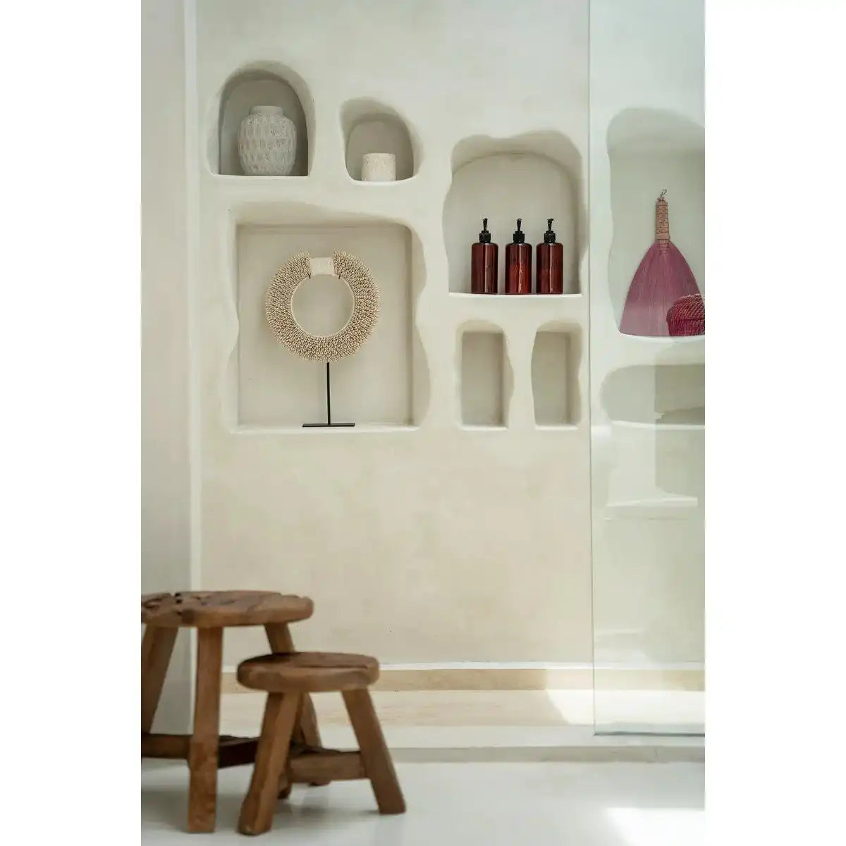 Die Papua Shell Disc auf Ständer - Weiß - M. - HomeDesign Knaus