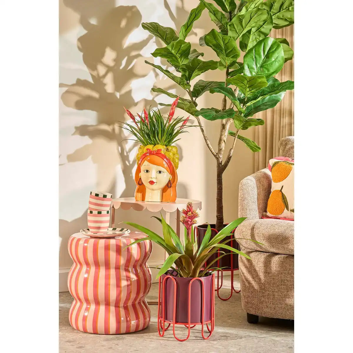 Dione Blumenpot auf Standard - Set von 2 - H35 x Ø26 cm - Metall - Dunkelrot, hellrot - HomeDesign Knaus