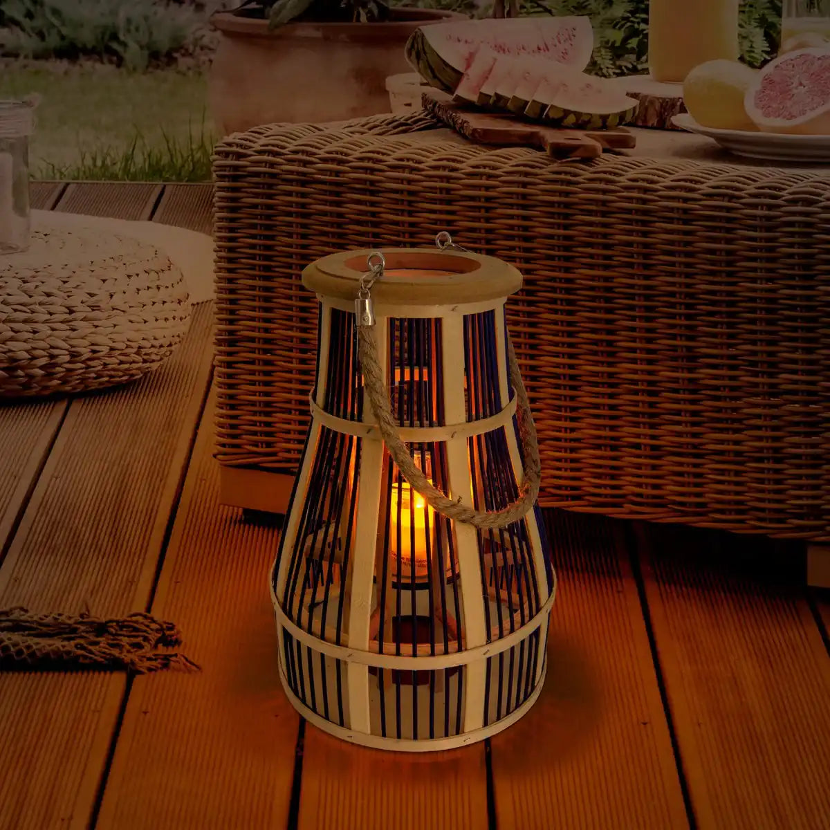 Dekoleuchte "Korbinian" inklusive Solar-LED-Kerze für Garten und Balkon, aus Rattan in natur, Solar Lampe Höhe 35 cm