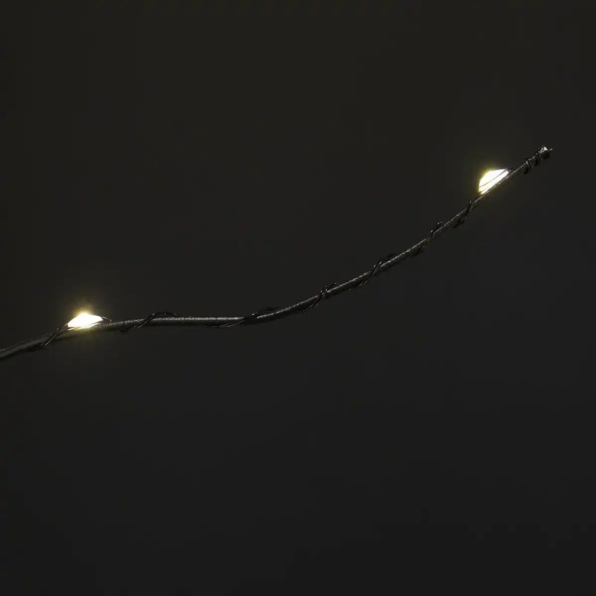 Baum mit warmweißer LED-Beleuchtung – H200 x Ø18 cm – Schwarz