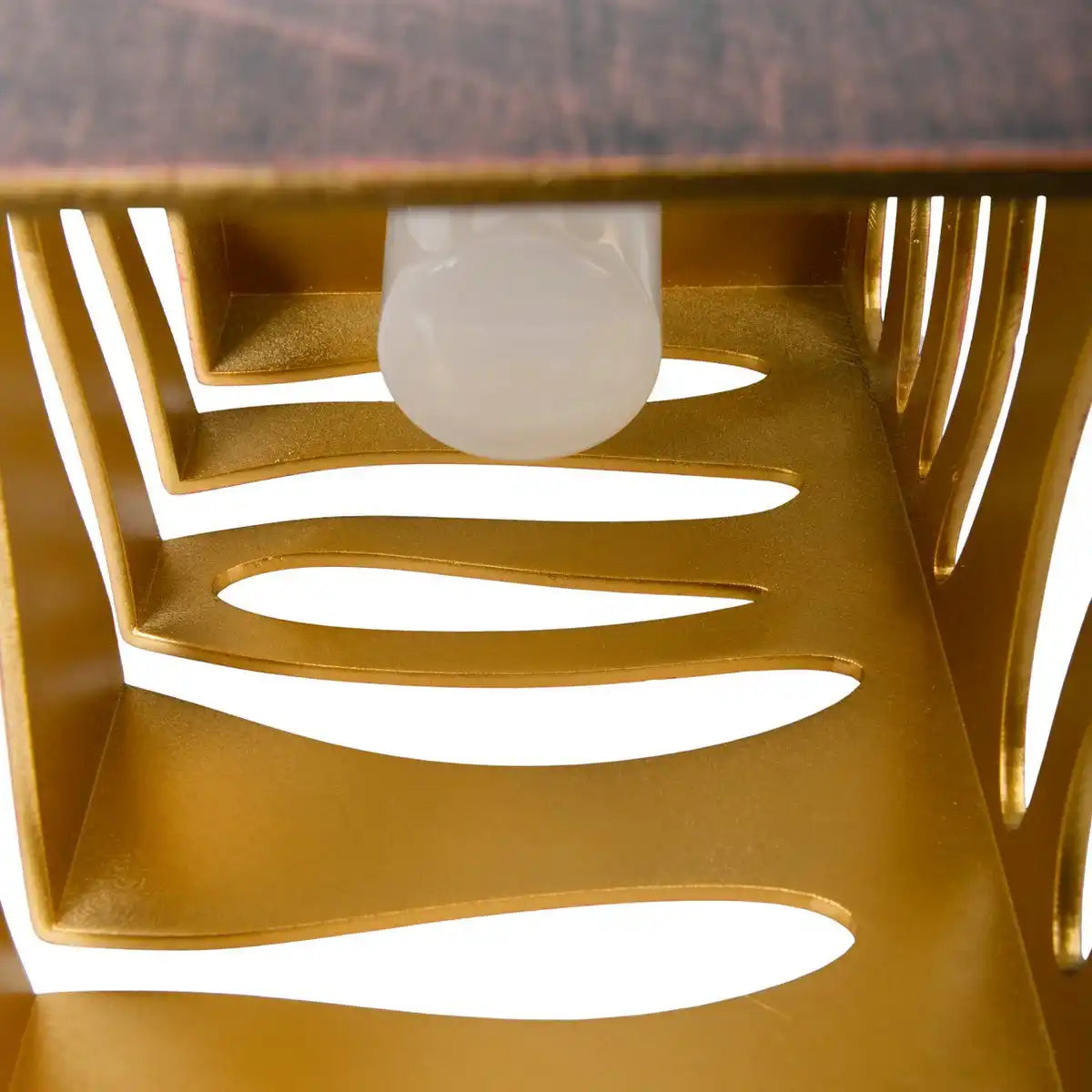 LED Deko-Solarleuchte "HILDA", 12,3 x 12,3 cm, 20 cm hoch, aus hochwertigem Kunststoff, innen Gold, außen gold-braunes Metall-Finish, integrierte LED, warmweiß