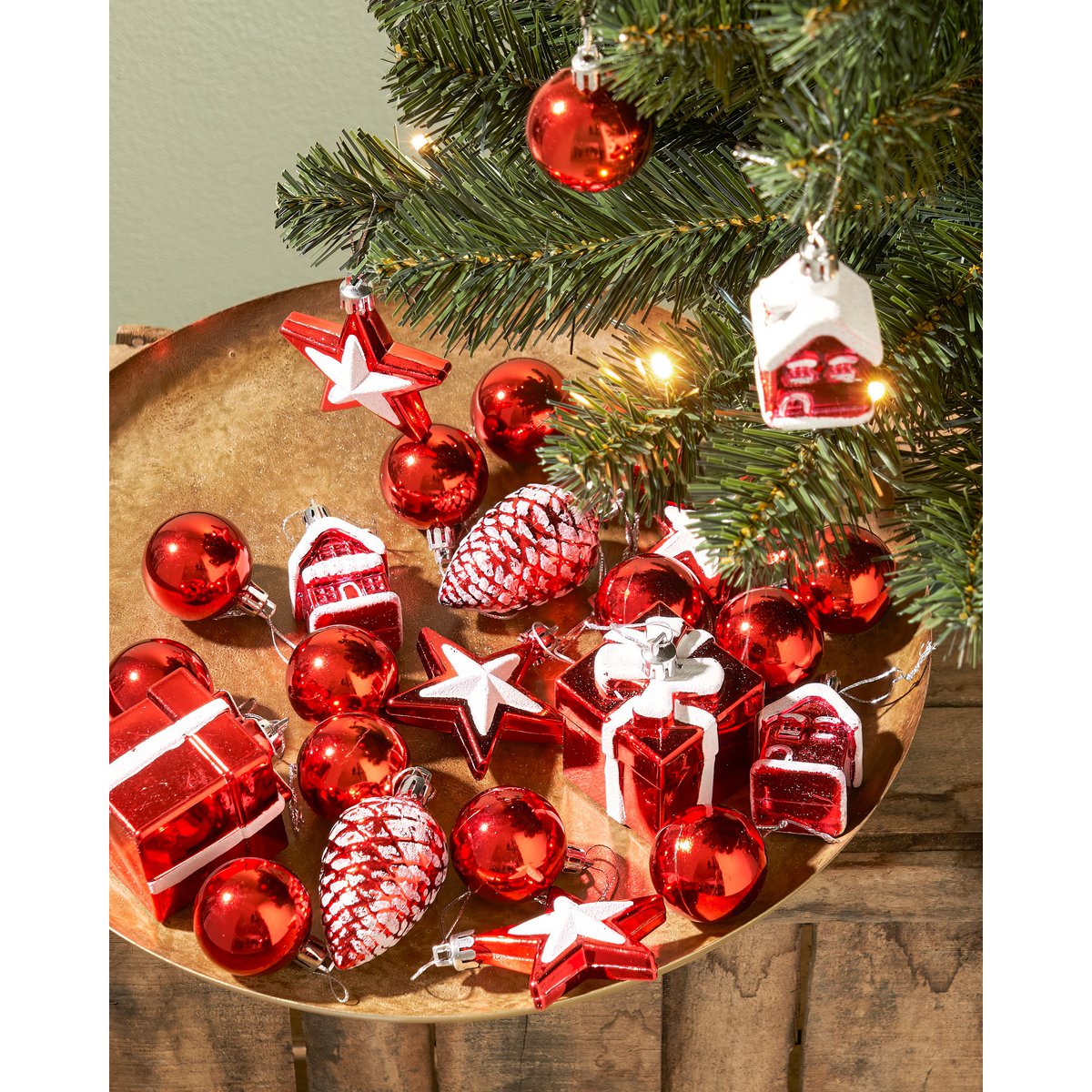 Künstlicher Weihnachtsbaum mit 26 Ornamenten und LED-Beleuchtung – H90 x Ø50 cm – Grün, Rot