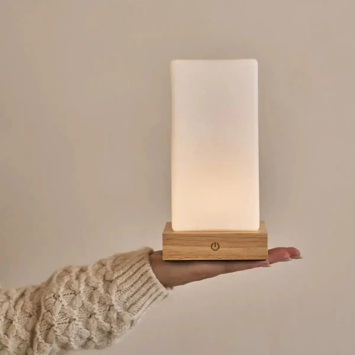 Zayn Hellbraun Holz wiederaufladbare Lampe dimmabel & kabellos & gute Batterie