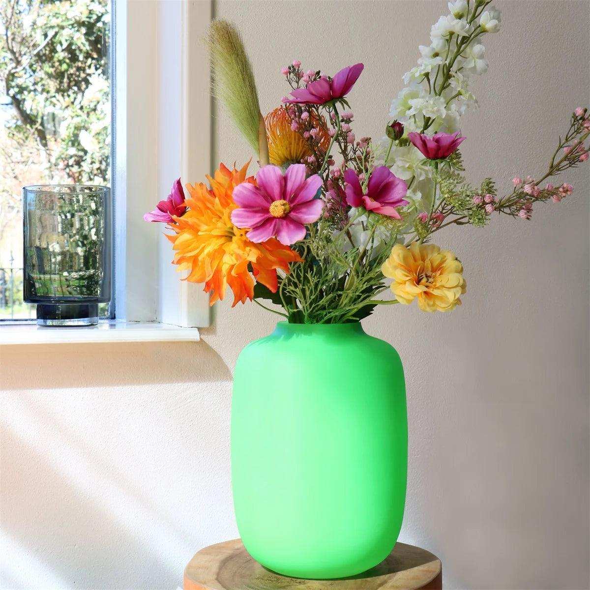Handgefertigte Designer Neon Grün Blumenvase, Mundgeblasen - HomeDesign Knaus