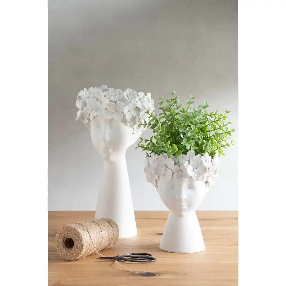 J-Line Blumentopfkopf, Kunstharz, Weiß, groß - HomeDesign Knaus