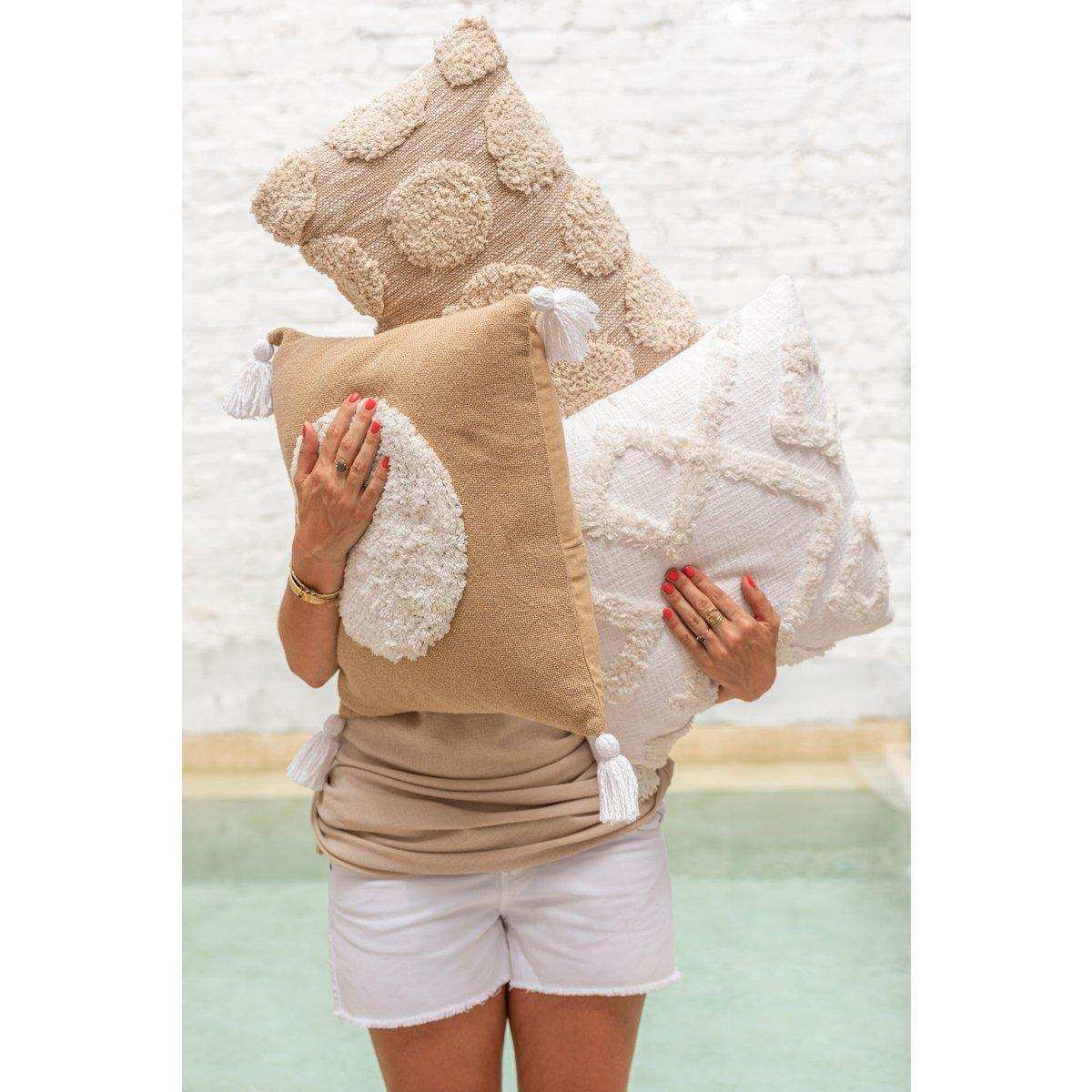 J-Line Cushion Tufting – Baumwolle – Weiß - HomeDesign Knaus