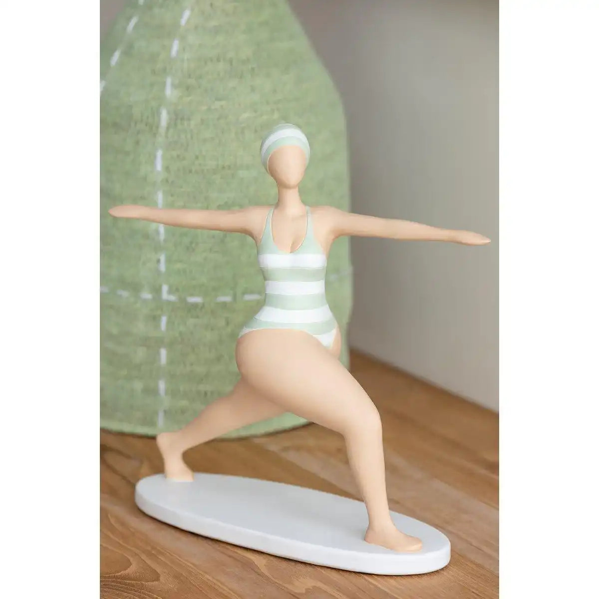 J-Line Dekoration Woman Yoga Stretch - Polyresin - Grün - HomeDesign Knaus