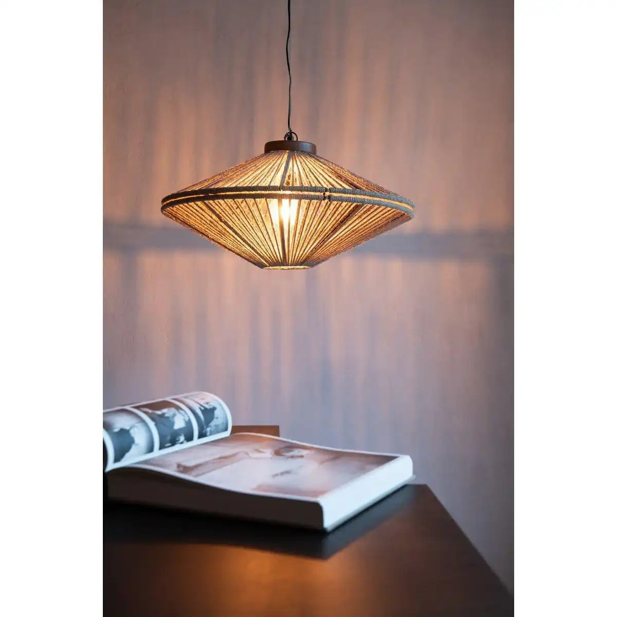 J-Line Hängelampe Ovni Eisen/Jute Natur Klein - HomeDesign Knaus