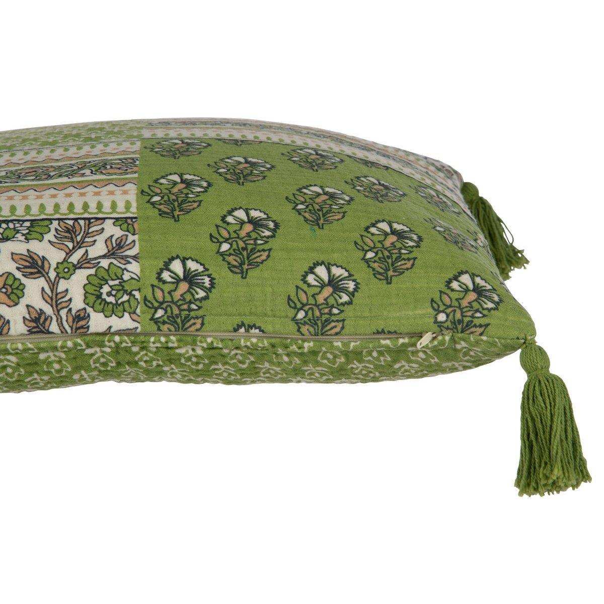 J-Line Kissen Flowers + Quasten – Baumwolle – Grün - HomeDesign Knaus