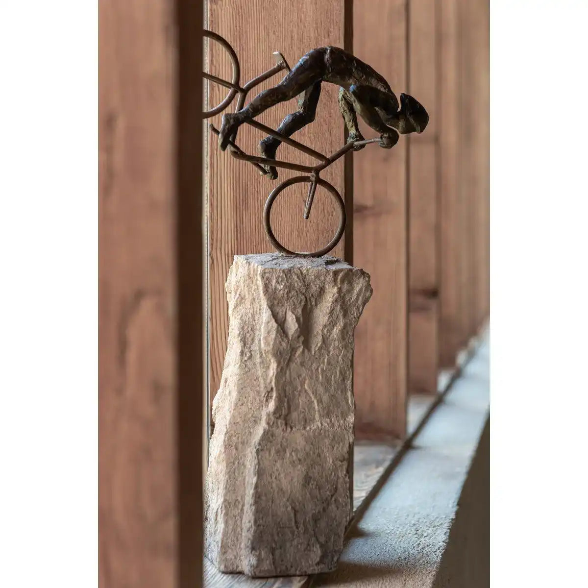 J-Line Set 2 Radfahrer auf Rock Resin Beige/Schwarz - HomeDesign Knaus