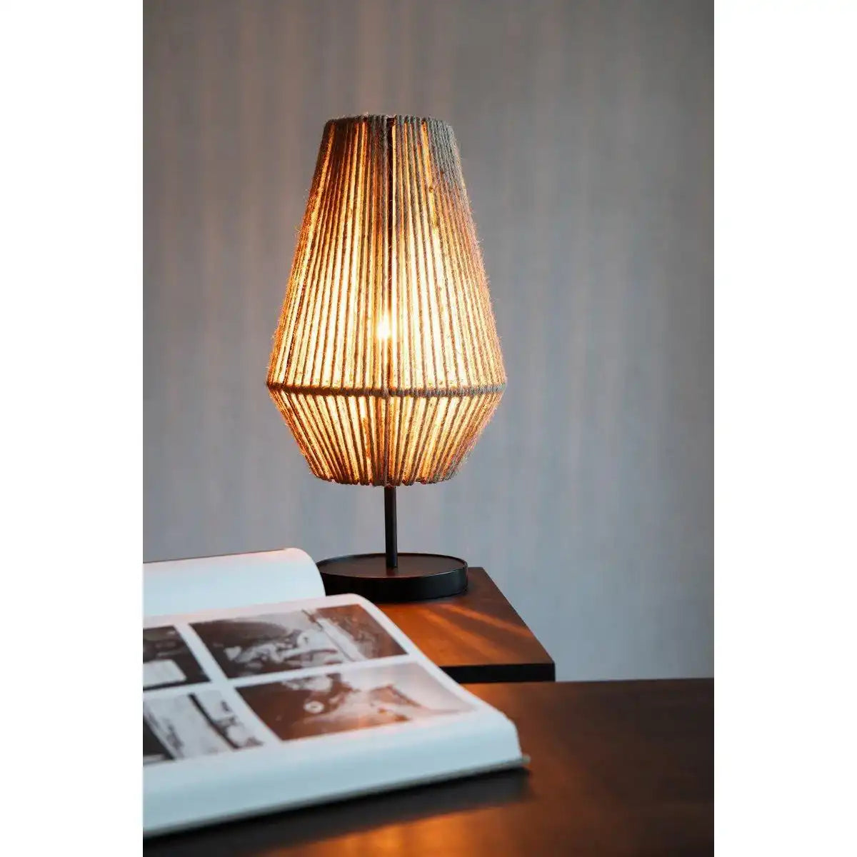 J-Line Tischleuchte Kegeleisen/Jute Natur - HomeDesign Knaus