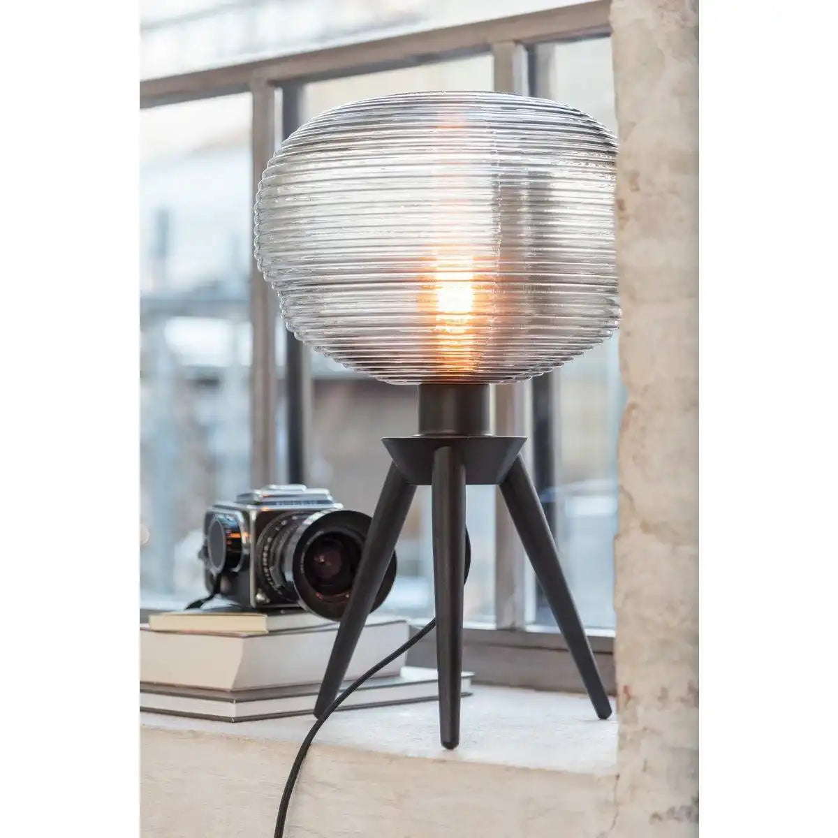 J-Line Tischleuchte Teri Tripod - Glas/Holz - Grau/Schwarz - HomeDesign Knaus