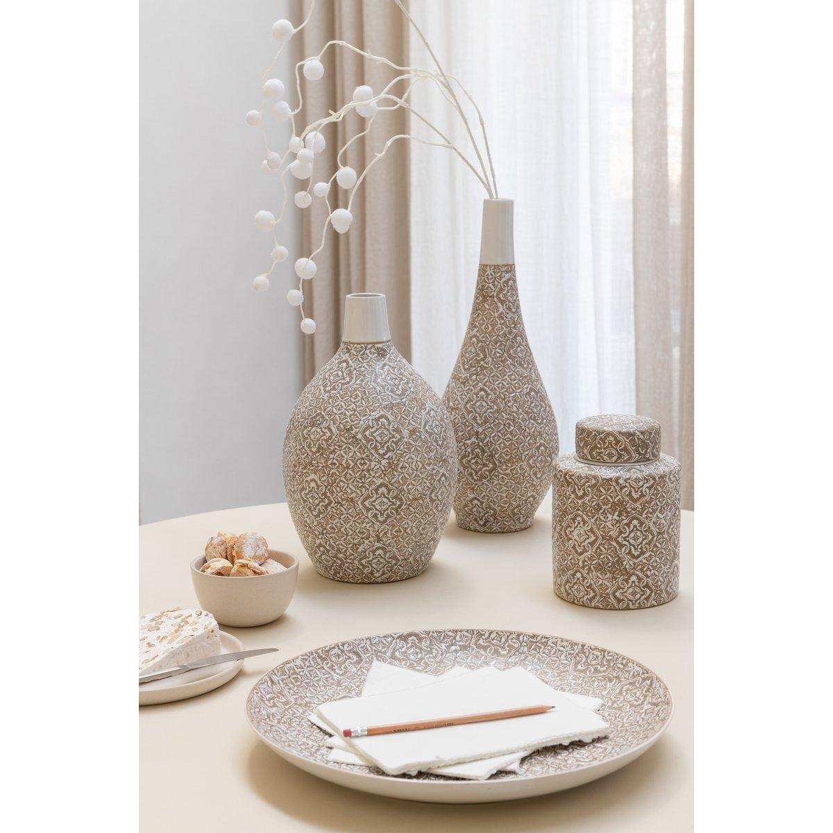 J-Line Vase Wabi Peer Porzellan Beige/Weiß - HomeDesign Knaus