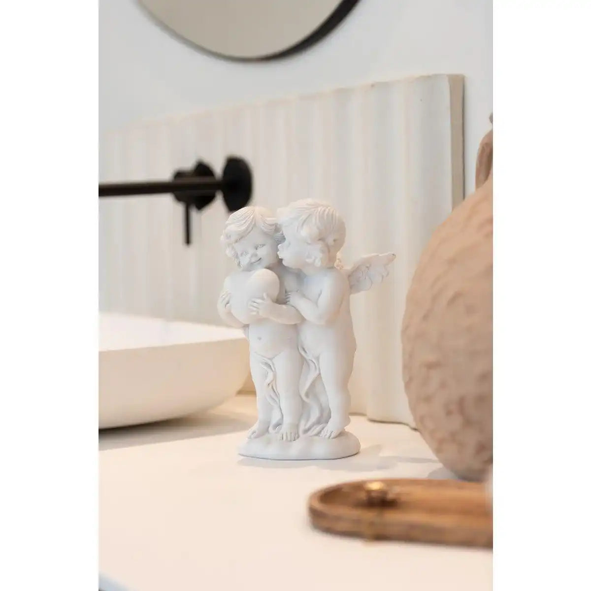 J-Line Weihnachtsfiguren Engelpaar - Polyresin - Weiß - 23 cm - HomeDesign Knaus