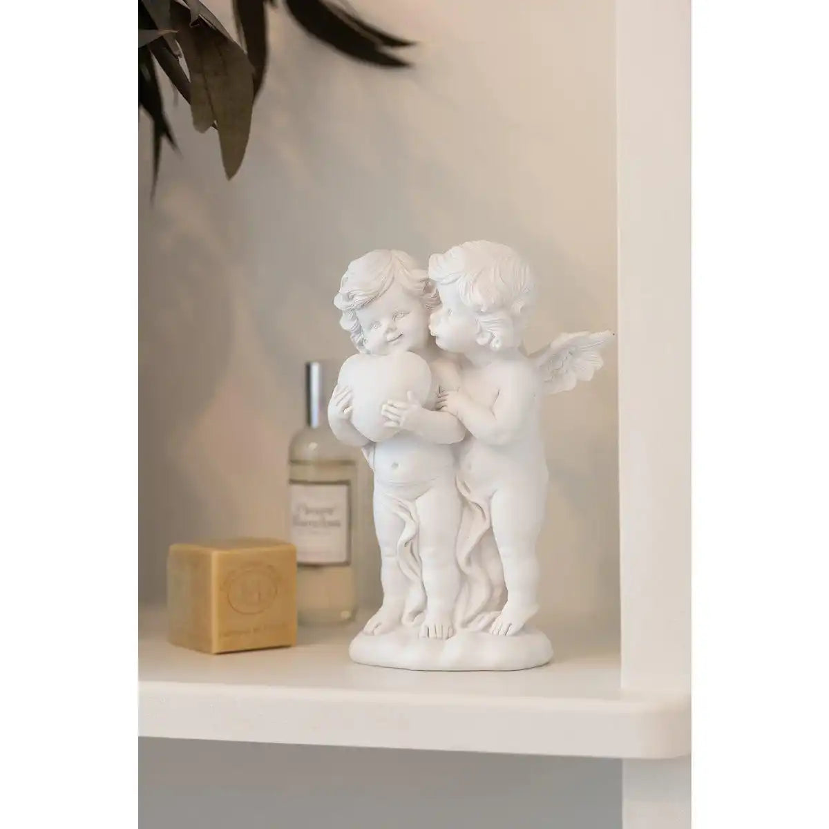 J-Line Weihnachtsfiguren Engelpaar - Polyresin - Weiß - 23 cm - HomeDesign Knaus