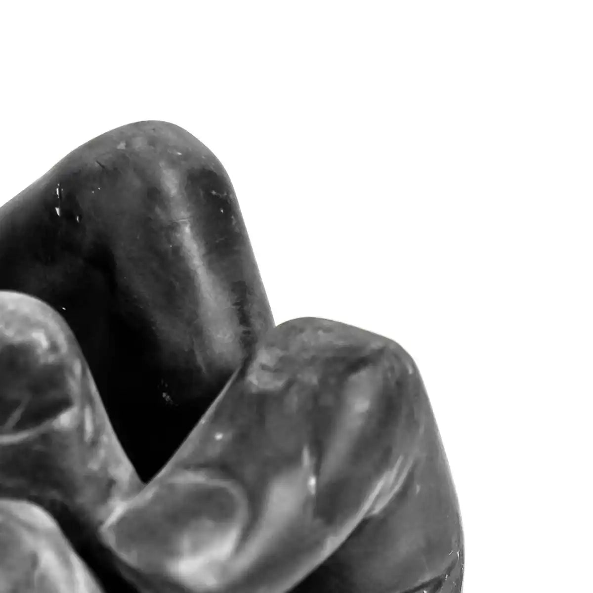 Kerze - Mittelfinger - Wachs - Schwarz - 570 Gramm - 10x9x17cm - HomeDesign Knaus