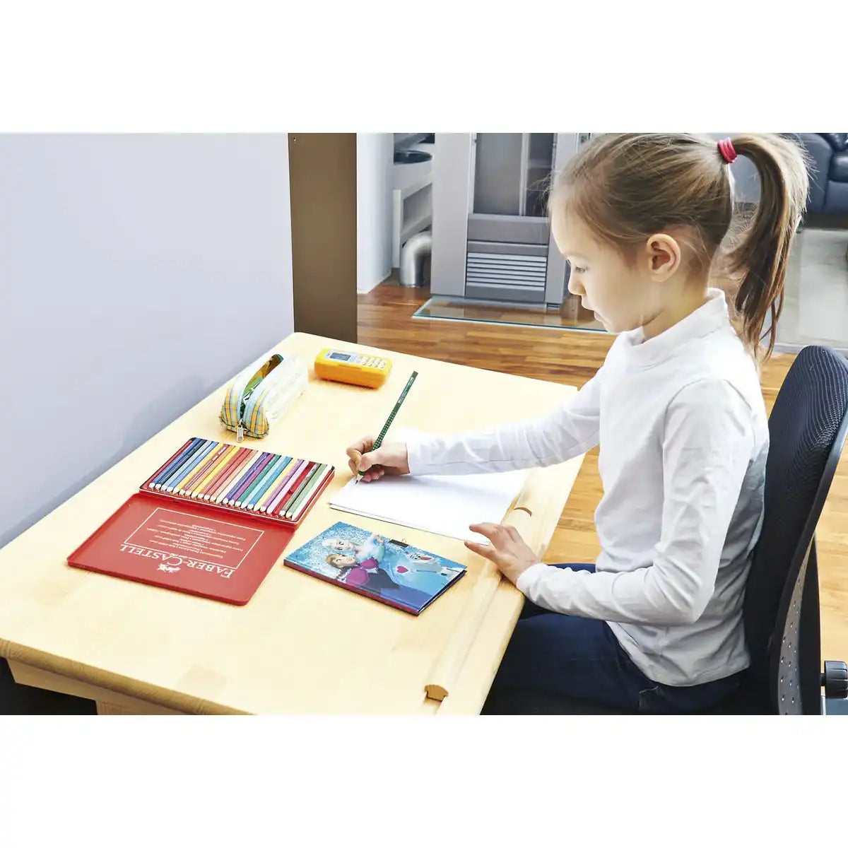 Kinderschreibtisch 'Lena', klar lackiert - HomeDesign Knaus