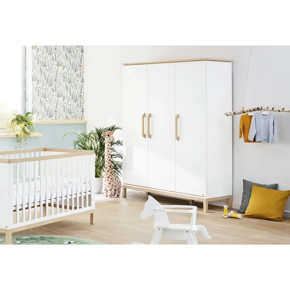 Kleiderschrank 'Light' groß - HomeDesign Knaus