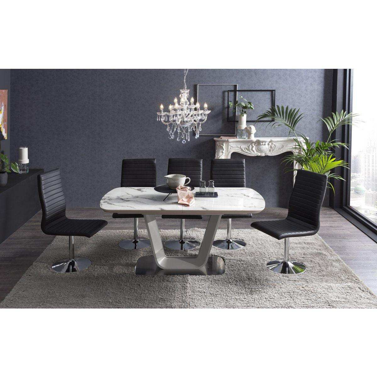Kronleuchter aus Acryl-Glas - HomeDesign Knaus