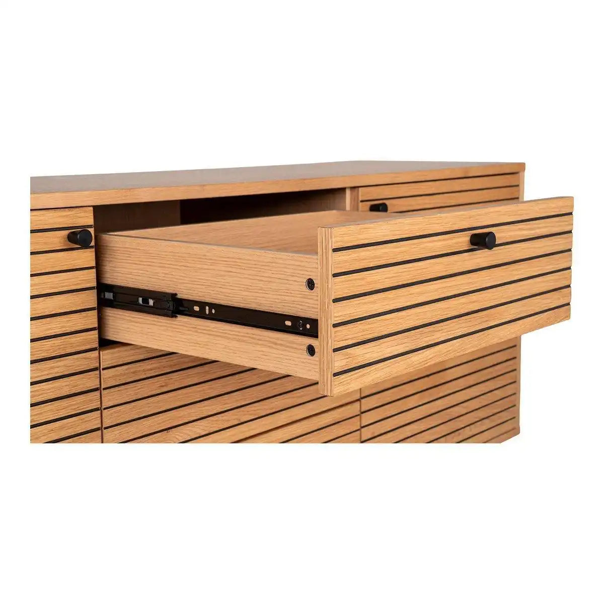 Kyoto Sideboard – Sideboard, Eichenfurnier, schwarze Metallbeine, 3 Schubladen und 2 Türen, 150 x 40 x 74 cm - HomeDesign Knaus