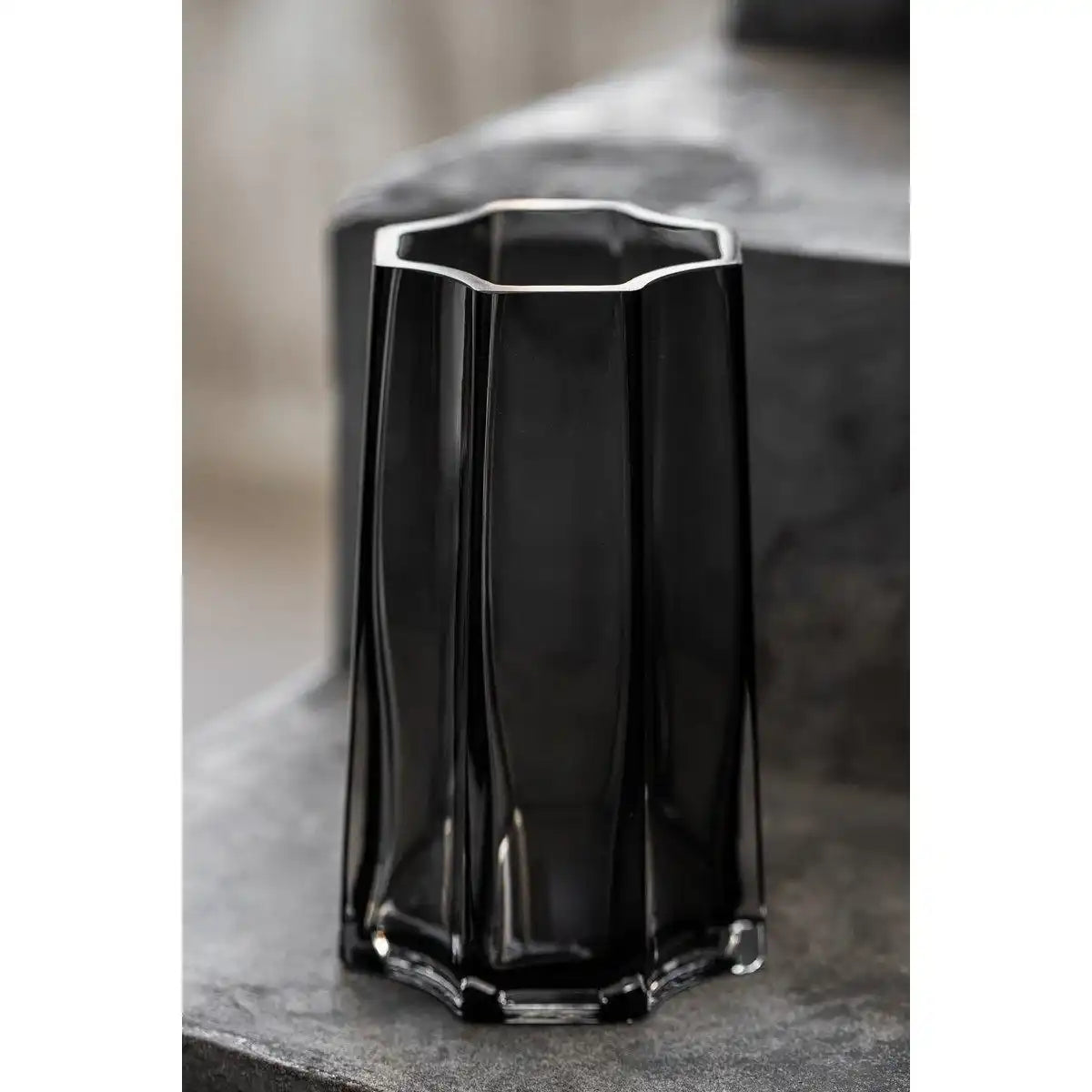Modern-klassische, luxuriöse hohe Vase, stilvolles belgisches Design, LENOX 40 Grau - HomeDesign Knaus
