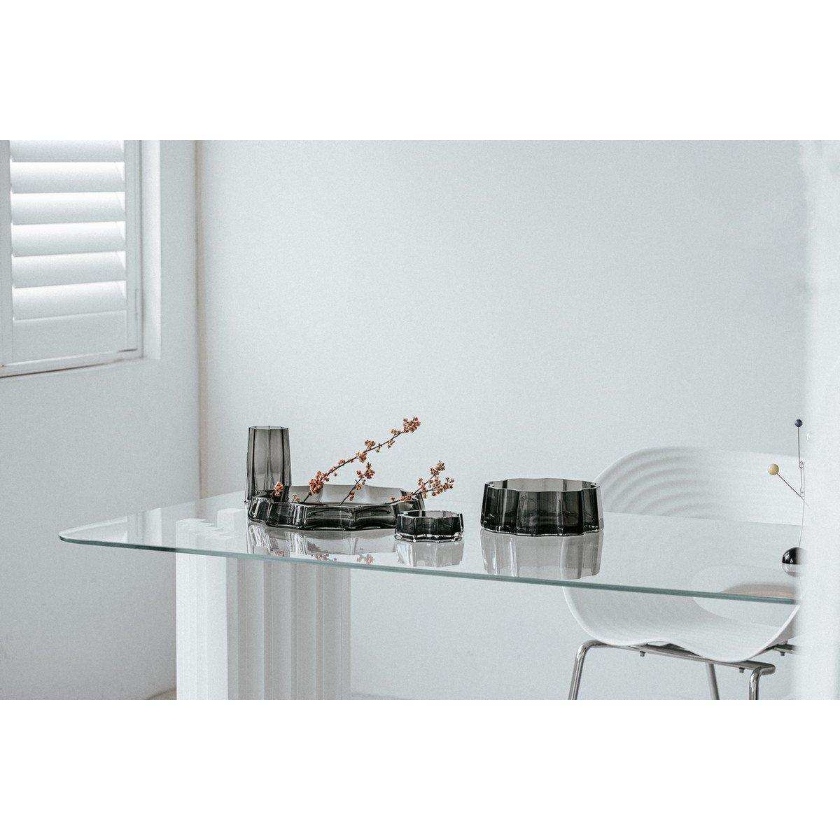 Modern-klassische, luxuriöse hohe Vase, stilvolles belgisches Design, LENOX 40 Grau - HomeDesign Knaus