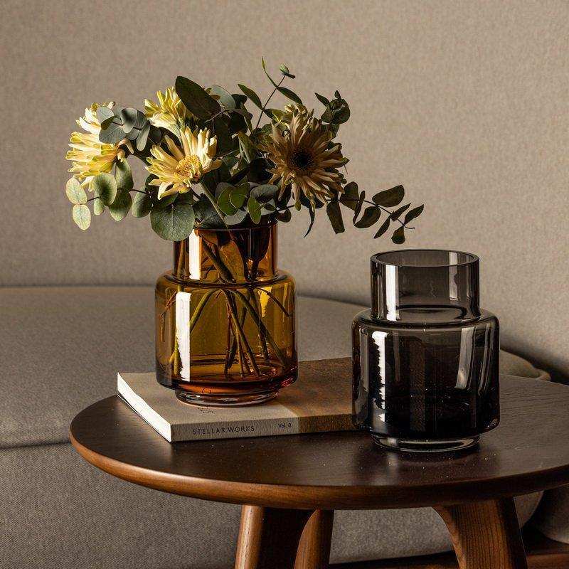 Moderne kleine Vase im Retro-Design, tiefgraue Farbe, TYLER07GR - HomeDesign Knaus