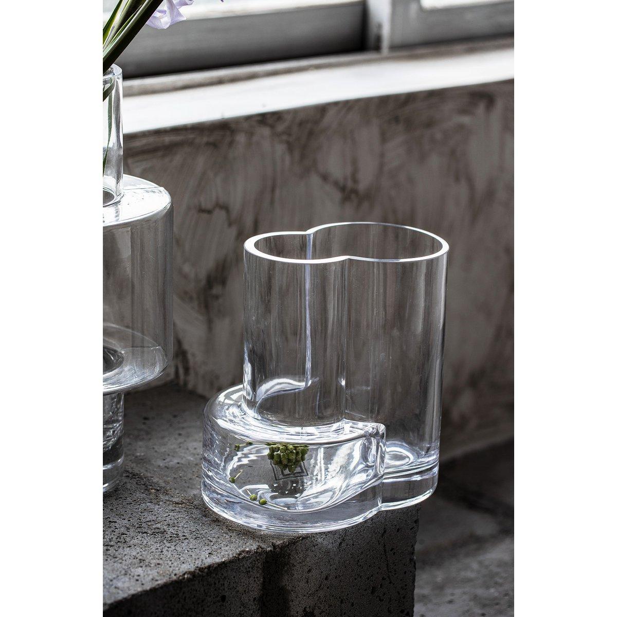 Moderne Vase im konstruktivistischen Stil, Top-Design, FUSIO 25 Klarglas - HomeDesign Knaus