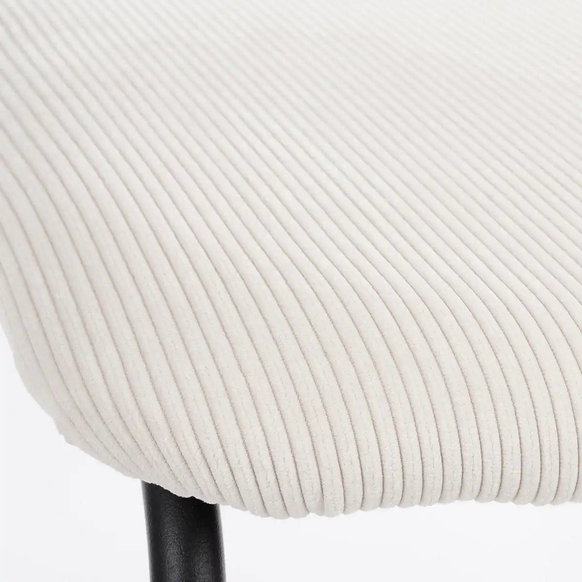 Nanet Esszimmerstuhl – Samt – gebrochenes Weiß - HomeDesign Knaus