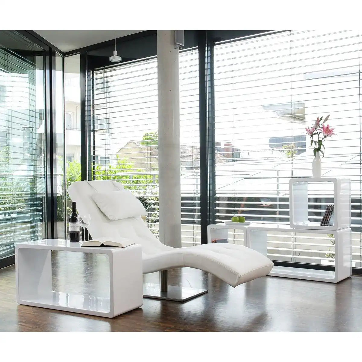 Relaxliege weiß Kunstleder-Optik - HomeDesign Knaus