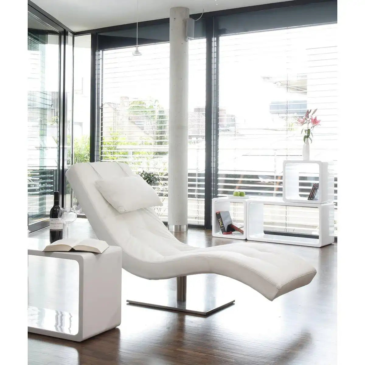 Relaxliege weiß Kunstleder-Optik - HomeDesign Knaus