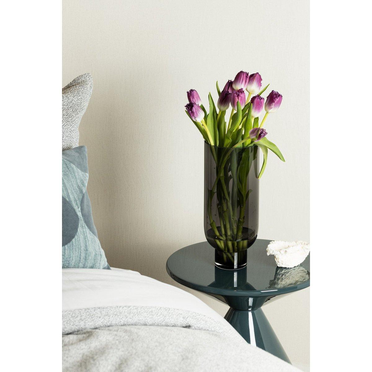 Schlichte moderne Glasvase, zylindrische Form auf elegantem Sockel, dunkelgrau, OMAHA14GR - HomeDesign Knaus