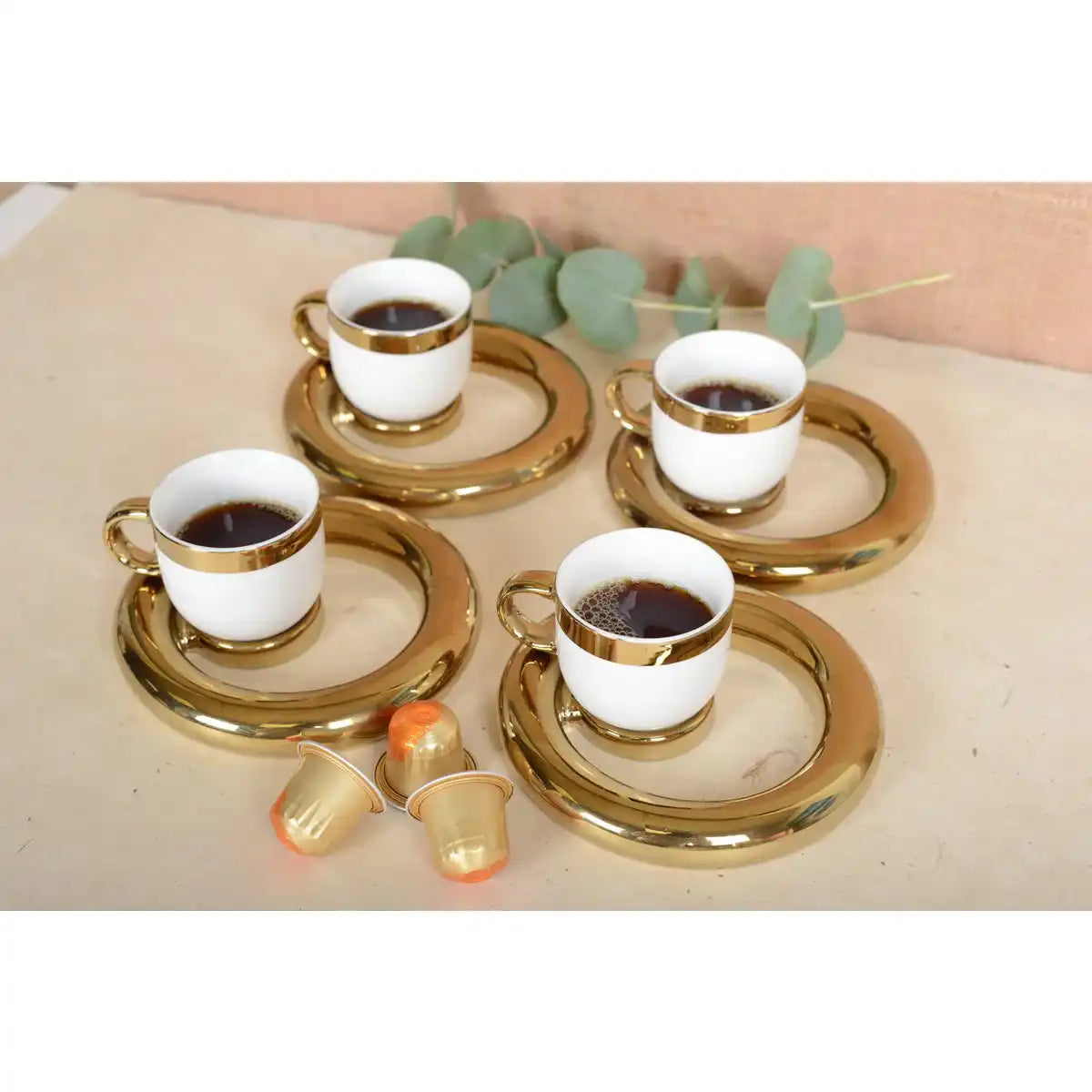 Set von 4 Tassen im Cafe Circle Dore - HomeDesign Knaus