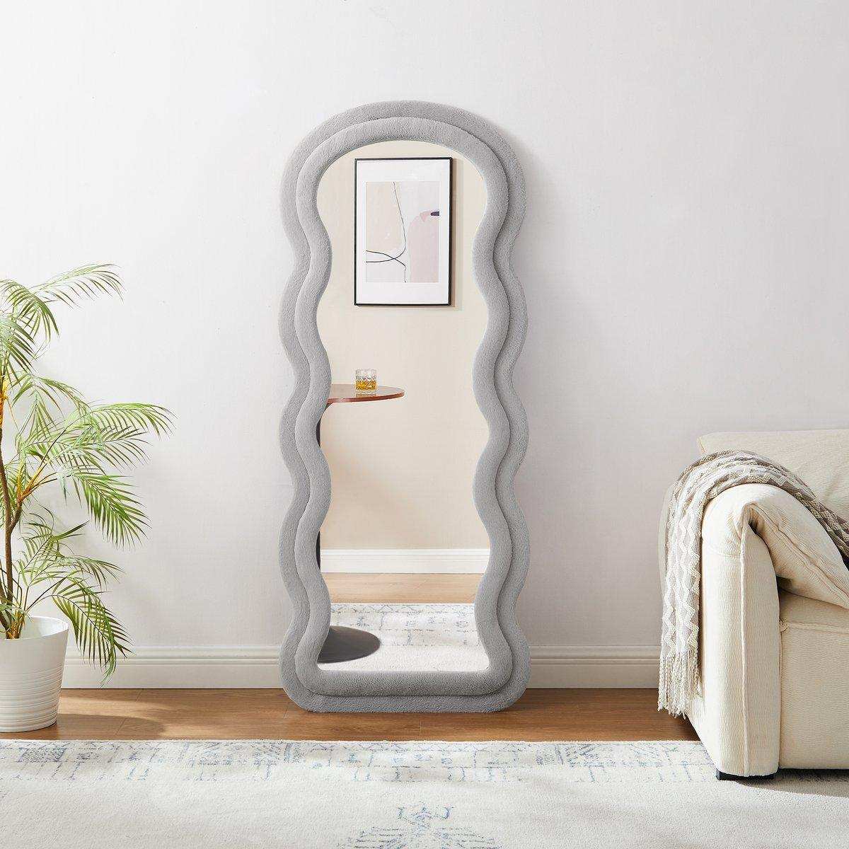 Spiegel Kunstfell Hellgrau 70x170 cm - HomeDesign Knaus