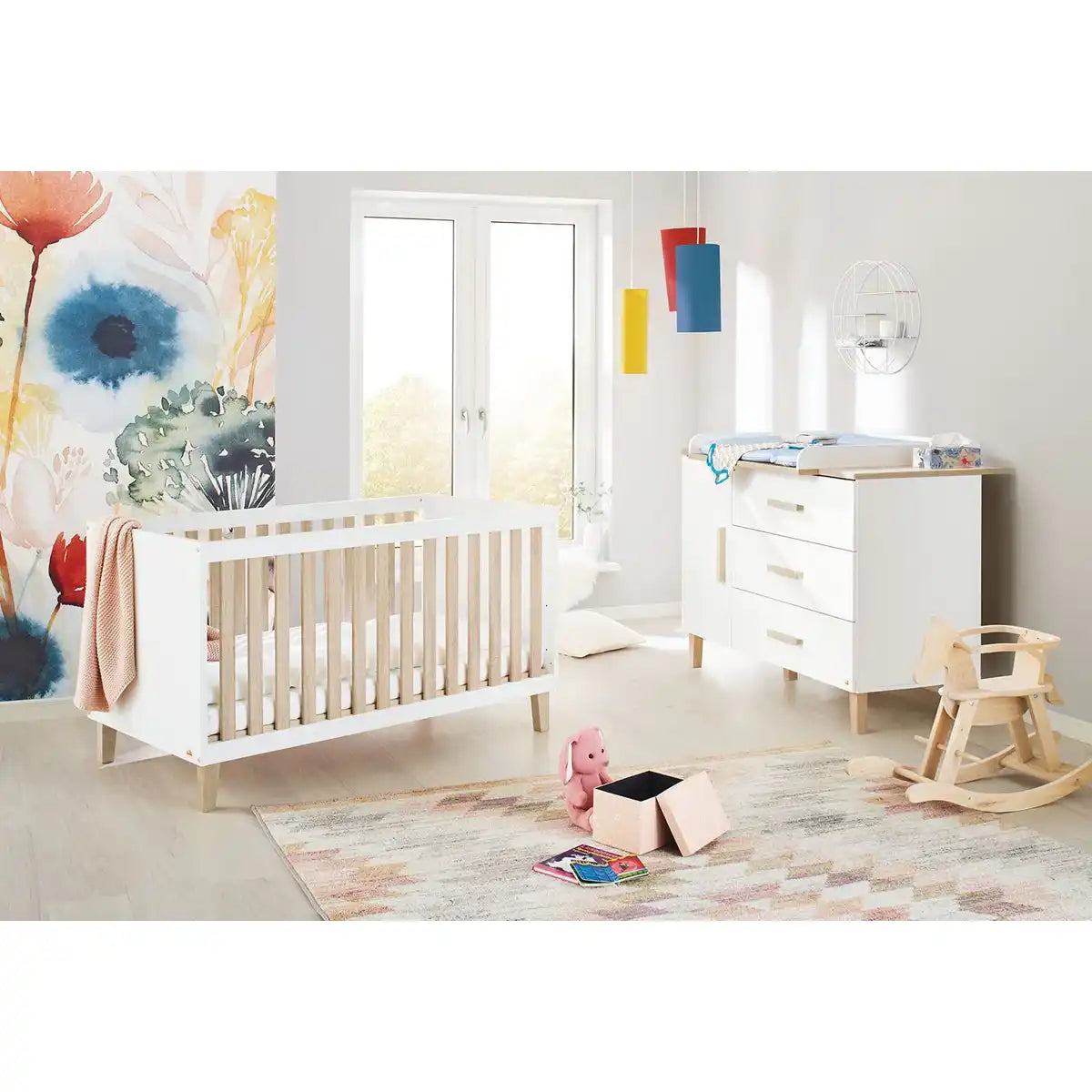 Starterset 'Lumi' extrabreit
2-teilig: Kinderbett, extra breite Wickelkommode - HomeDesign Knaus