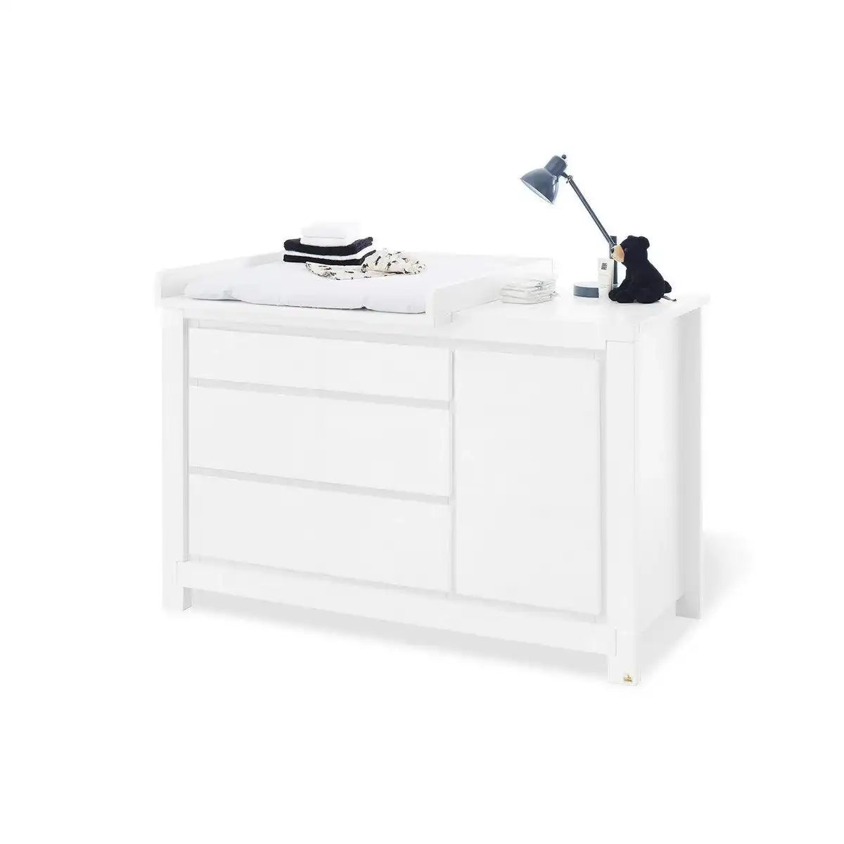 Starterset 'Milk' extrabreit
2-teilig: Kinderbett, extra breite Wickelkommode - HomeDesign Knaus