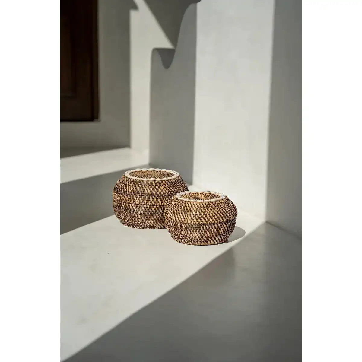 Unikatn Rattan koloniale Peek-a-Boo-Korb Aufbewahrungbox 27 cm - HomeDesign Knaus