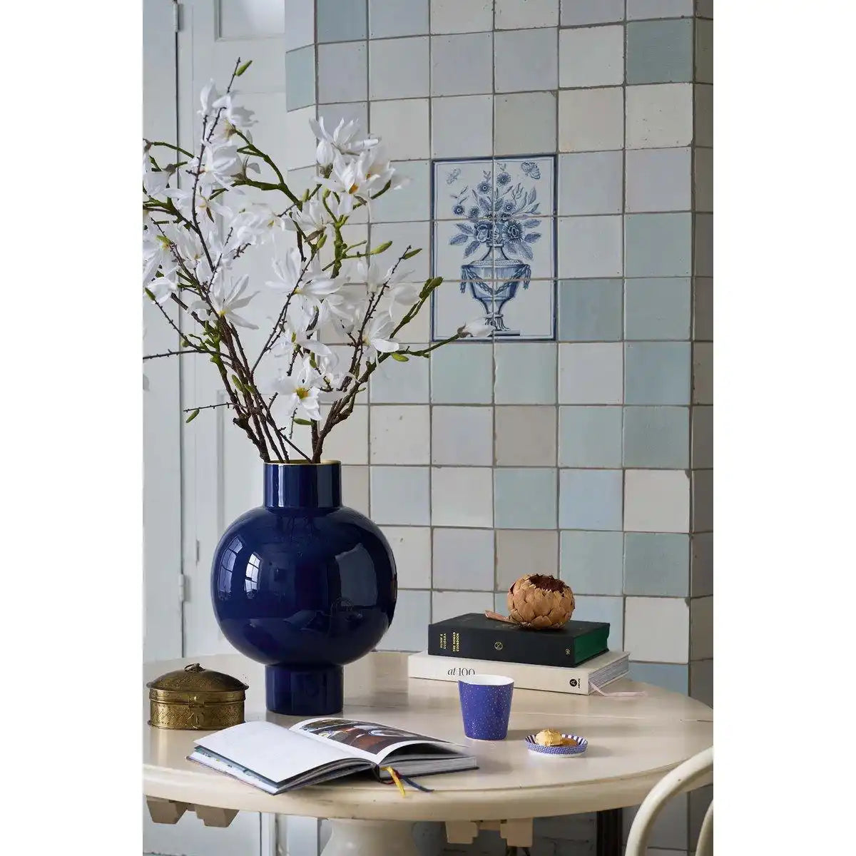 Vase aus Metall, groß, Königsblau, 31,5 x 42 cm - HomeDesign Knaus