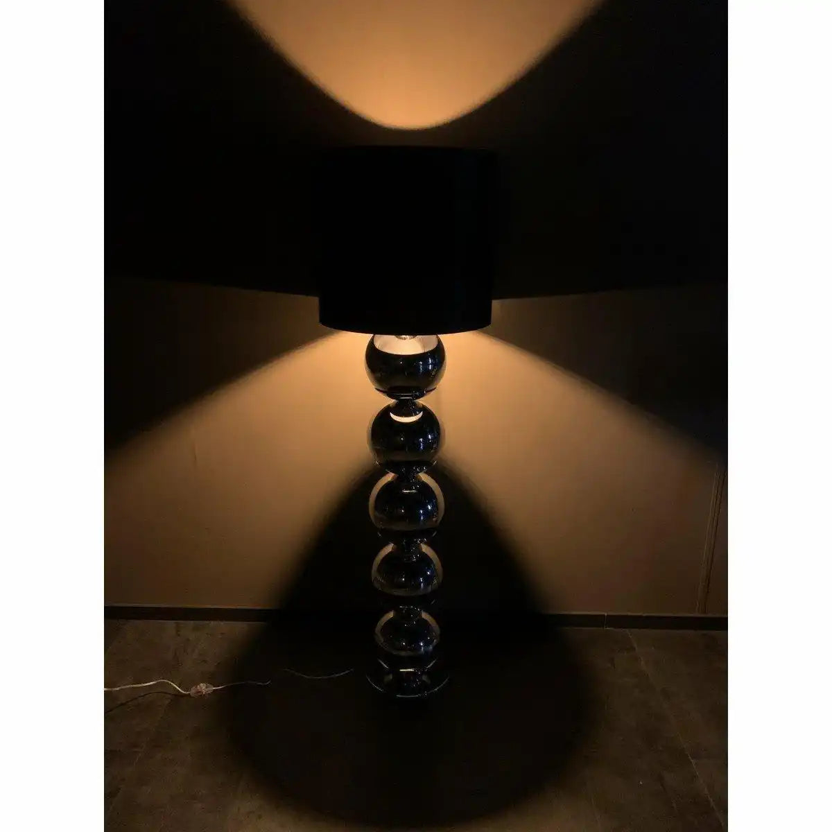 XL Stehleuchte Birnenlampe Anthrazit Sphere 170 cm - HomeDesign Knaus