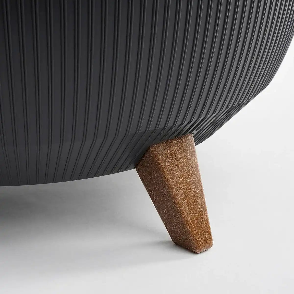 Doppio Blumentopf auf Beinen – H20,5 x Ø40 cm – recycelter Kunststoff – FSC-Mix – Grau - HomeDesign Knaus