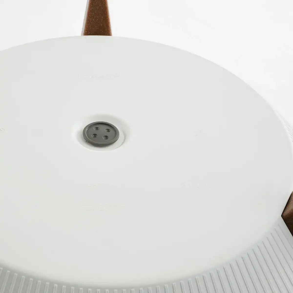 Doppio Blumentopf auf Beinen – H20,5 x Ø40 cm – recycelter Kunststoff – FSC-Mix – Weiß - HomeDesign Knaus