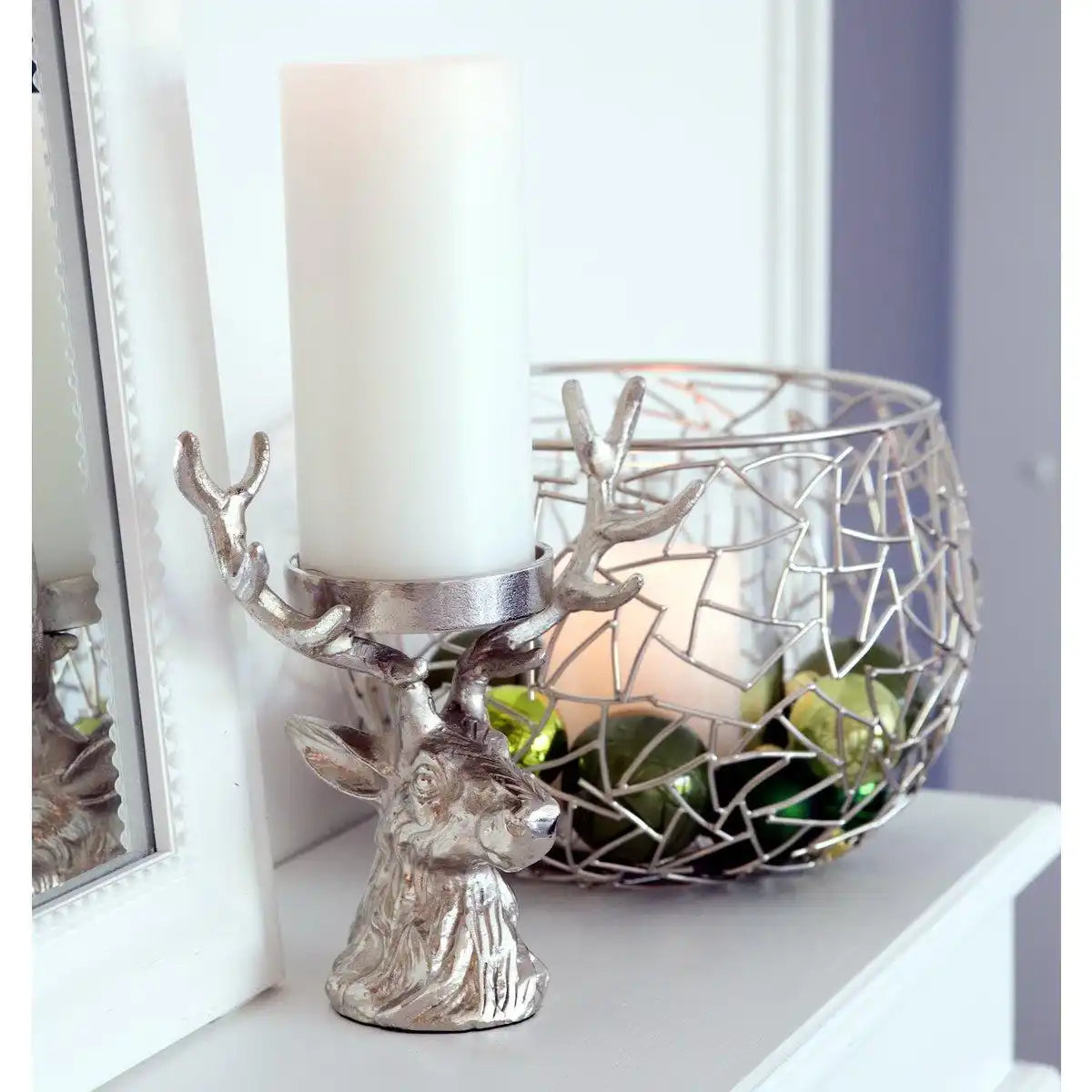 Kerzenleuchter Hirsch, Aluminium vernickelt, Höhe 20 cm, für Stumpenkerze ø 6 cm - HomeDesign Knaus