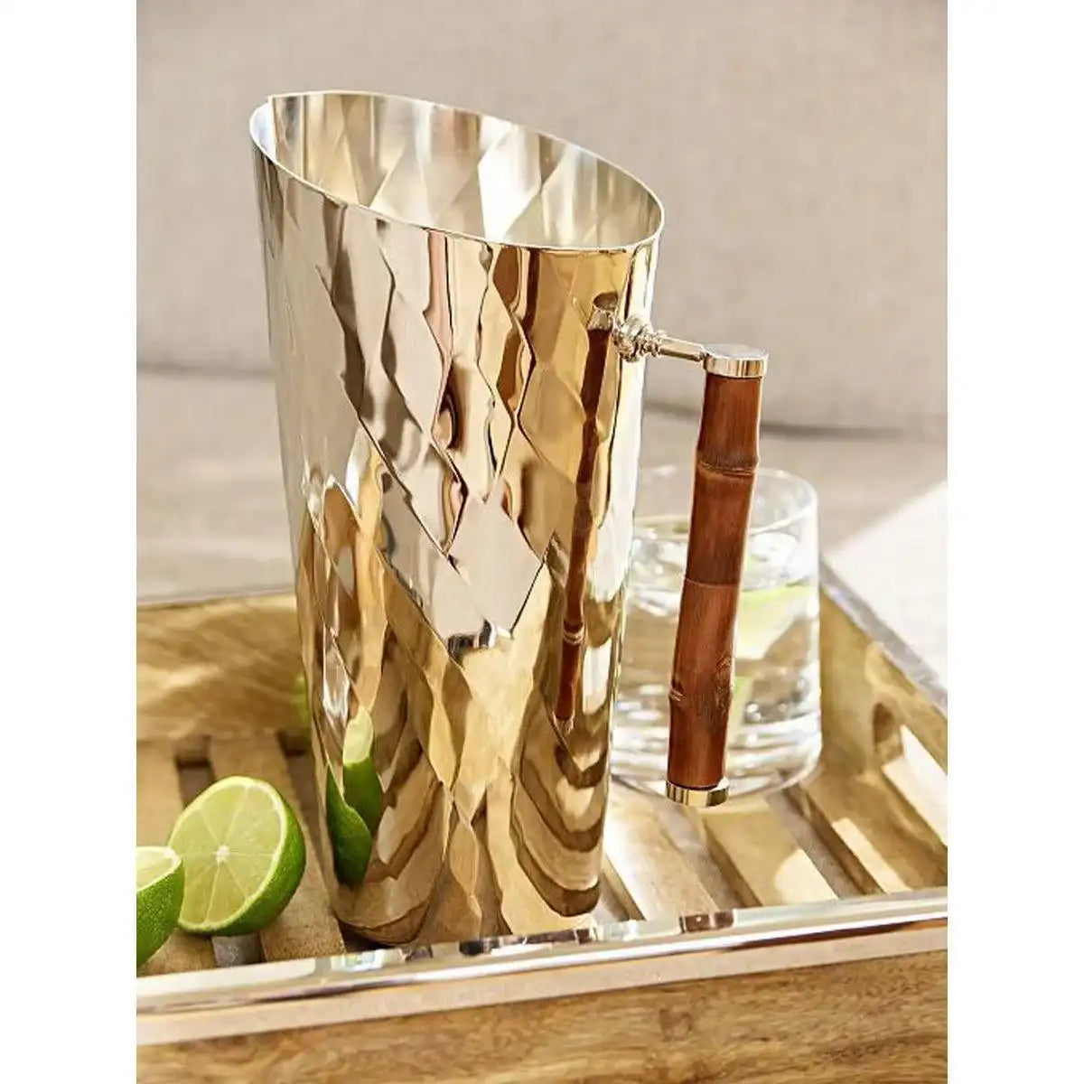 Krug Jana mit Bambusgriff, Edelstahl glänzend vernickelt Wasserkanne 1,8L - HomeDesign Knaus