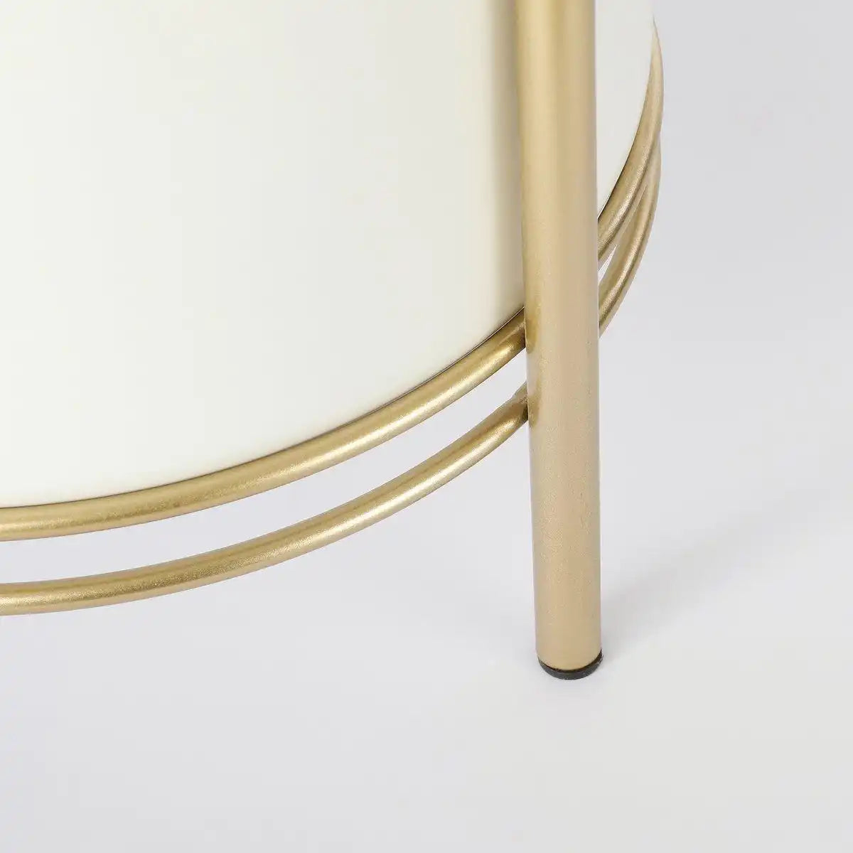 Sverre Blumentopf auf Ständer – H28 x Ø19 cm – Weiß, Gold - HomeDesign Knaus