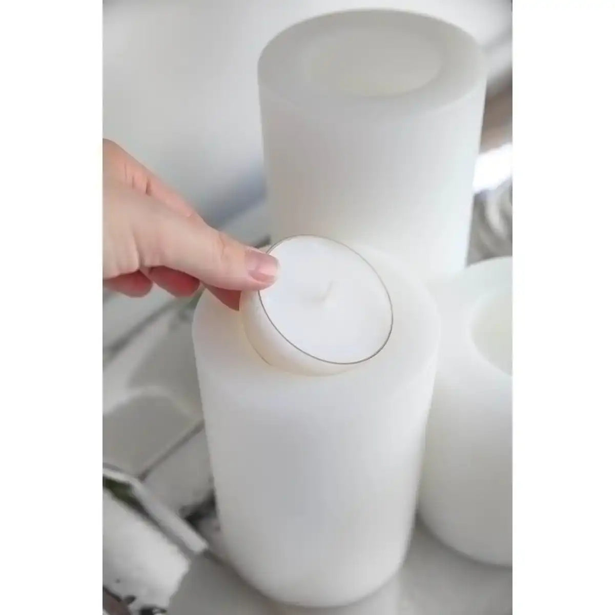 Teelichthalter Dauerkerze Cornelius Höhe 9 cm, Durchmesser 8 cm, hitzebeständig bis 90 Grad - HomeDesign Knaus